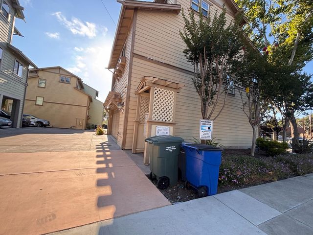 659 Macarthur Boulevard, San Leandro, CA 94577