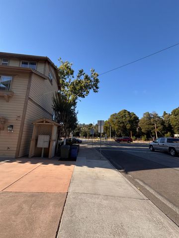 659 Macarthur Boulevard, San Leandro, CA 94577
