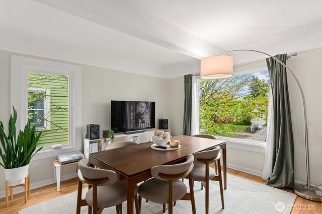 836 NW Market Street, Seattle, WA 98107