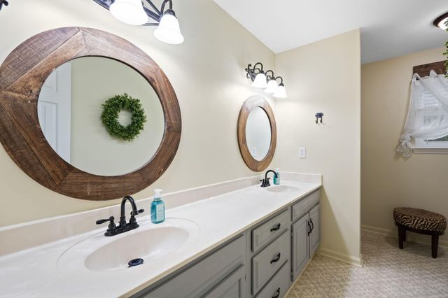 1510 Ribbonwood Drive, Soddy Daisy, TN 37379