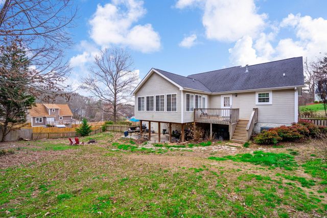 1510 Ribbonwood Drive, Soddy Daisy, TN 37379