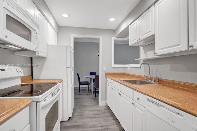 400 N Riverside Dr 214, Pompano Beach, FL 33062