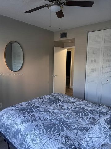 400 N Riverside Dr 214, Pompano Beach, FL 33062