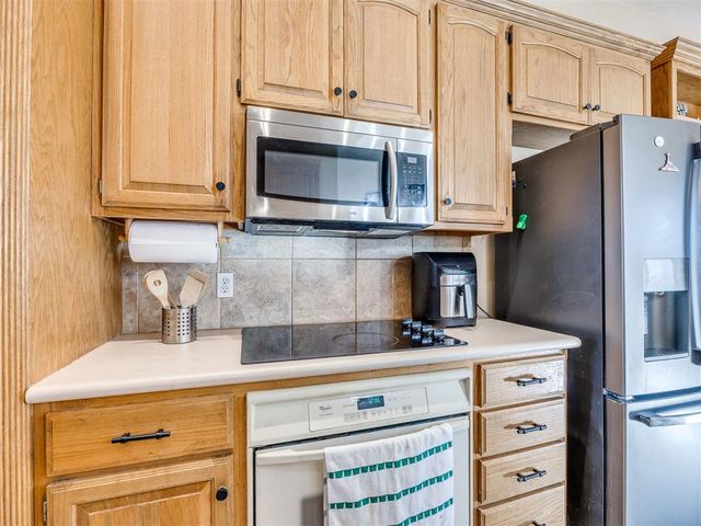 2512 Tifton Court, Edmond, OK 73012