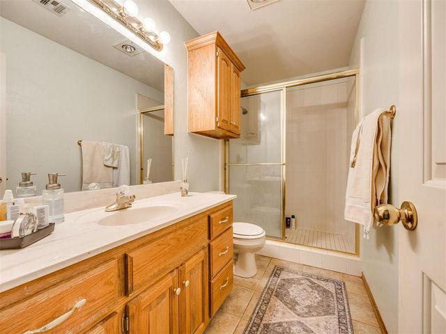 2512 Tifton Court, Edmond, OK 73012