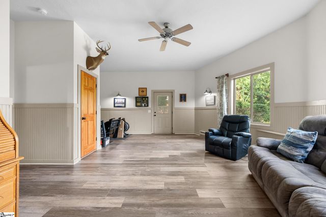 4251 Highway 11, Pickens, SC 29671