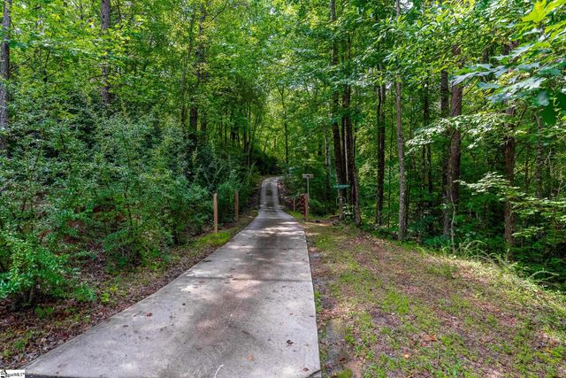 4251 Highway 11, Pickens, SC 29671