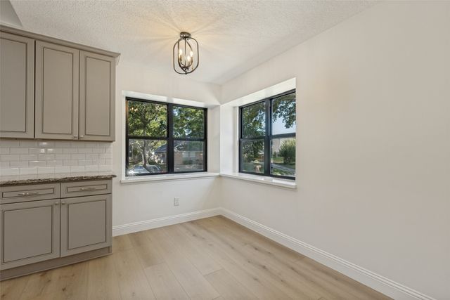 3204 Channing Lane, Bedford, TX 76021