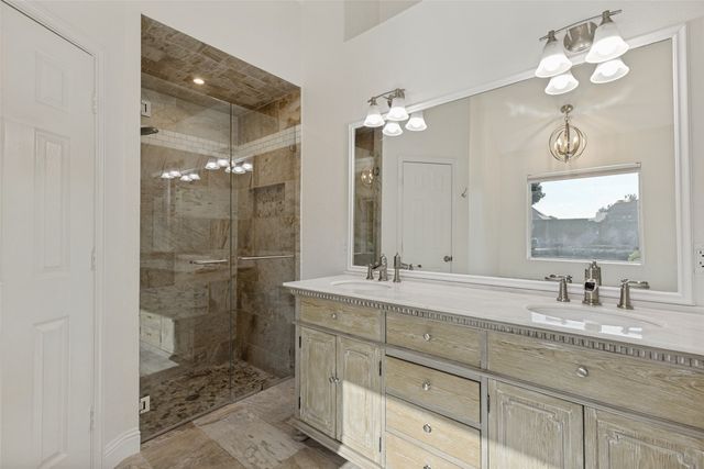 3204 Channing Lane, Bedford, TX 76021