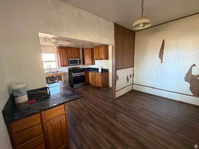 411 E 50 N, Moroni, UT 84646