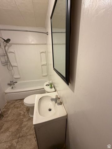 411 E 50 N, Moroni, UT 84646