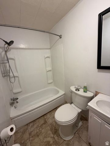 411 E 50 N, Moroni, UT 84646