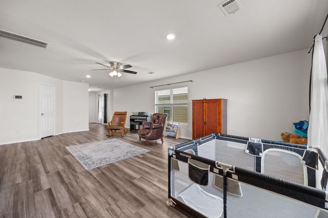 10410 Winter Orchid Way, Houston, TX 77016