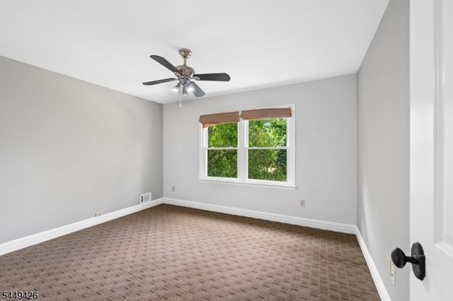 1 Layton Ct, Hillsborough Twp., NJ 08844