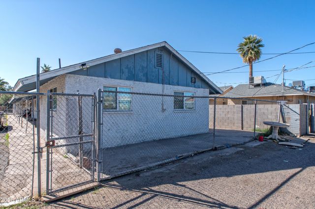 2242 E TAYLOR Street, Phoenix, AZ 85006