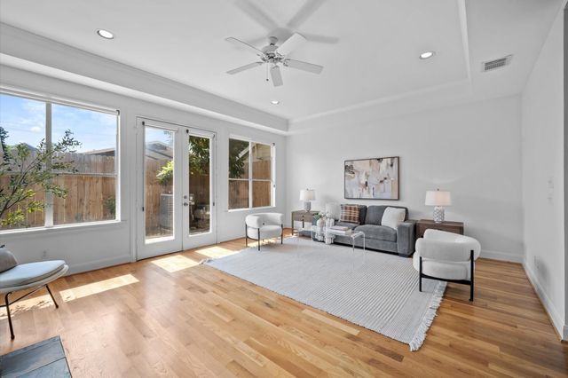 2417 Park Street, Houston, TX 77019