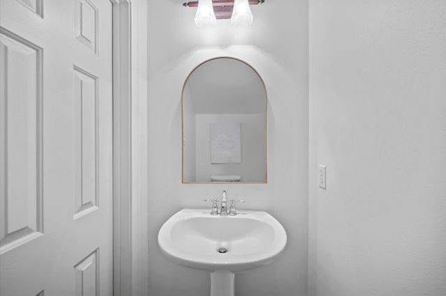 2417 Park Street, Houston, TX 77019