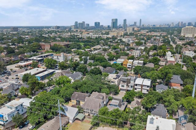 2417 Park Street, Houston, TX 77019