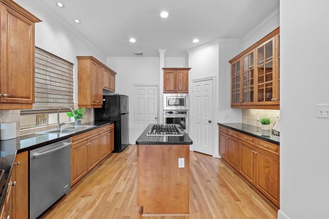 2417 Park Street, Houston, TX 77019