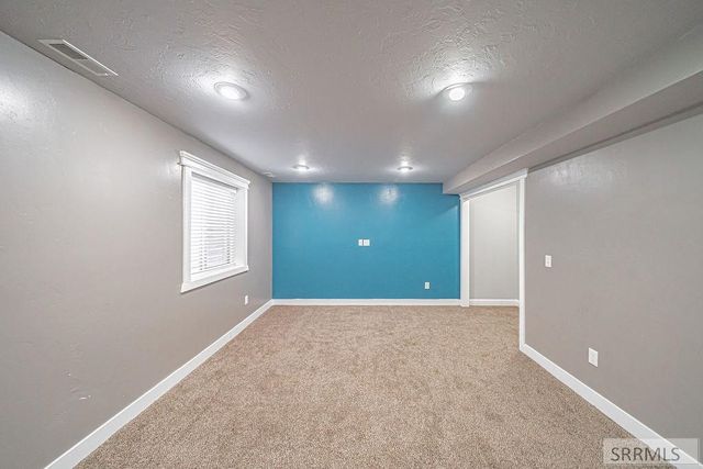 2185 Lawrence Lane, Blackfoot, ID 83221