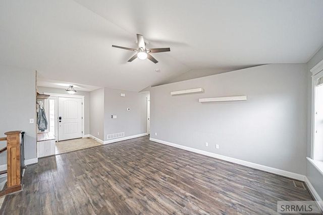 2185 Lawrence Lane, Blackfoot, ID 83221