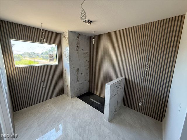 2116 SW 15th AVE, Cape Coral, FL 33991