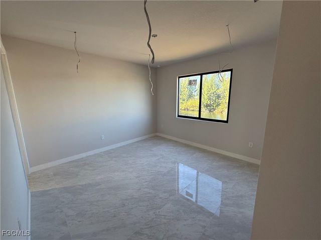 2116 SW 15th AVE, Cape Coral, FL 33991