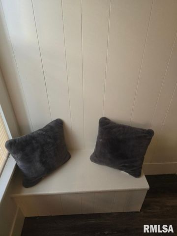 418 19TH Avenue N, Clinton, IA 52732