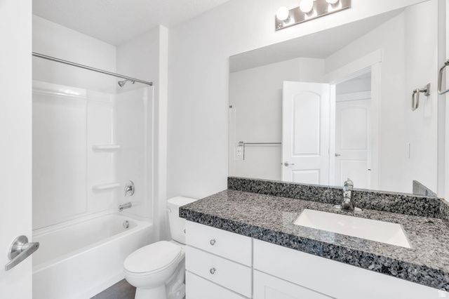 678 E MORAY HILL CT, Draper, UT 84020