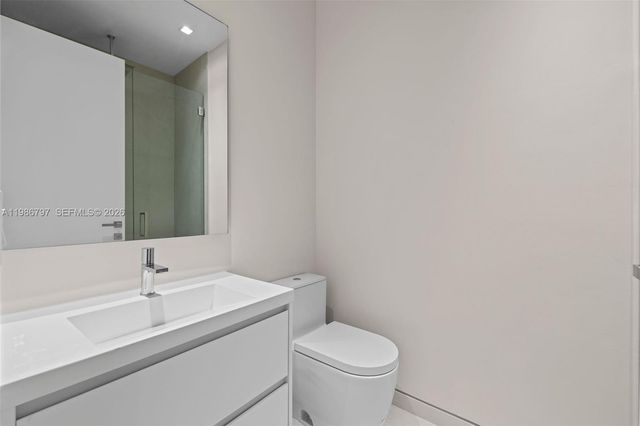 4534 Sheridan Avenue, Miami Beach, FL 33140