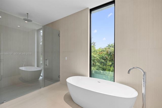 4534 Sheridan Avenue, Miami Beach, FL 33140