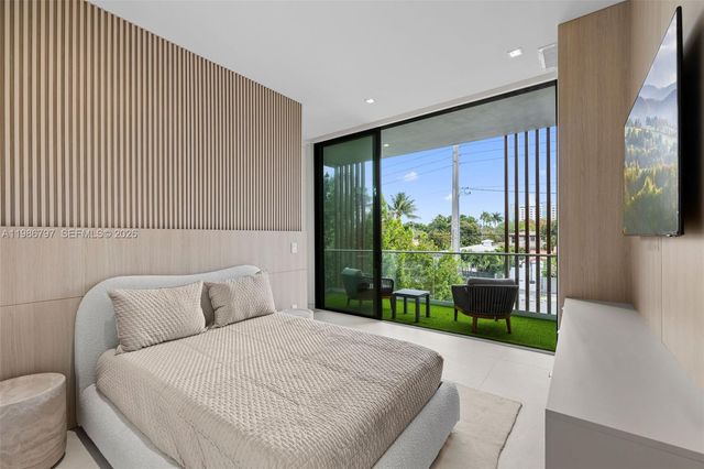 4534 Sheridan Avenue, Miami Beach, FL 33140