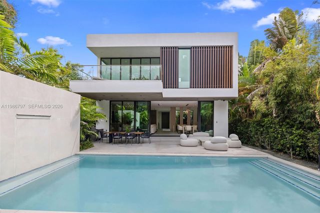 4534 Sheridan Avenue, Miami Beach, FL 33140