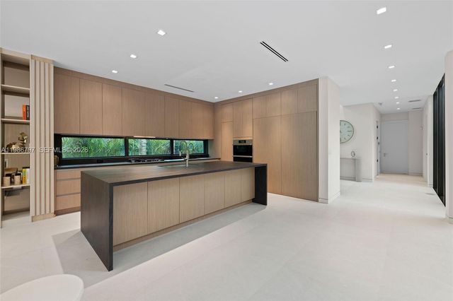 4534 Sheridan Avenue, Miami Beach, FL 33140