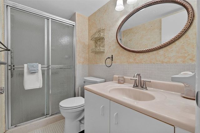 721 S BEACH STREET 207A, Daytona Beach, FL 32114