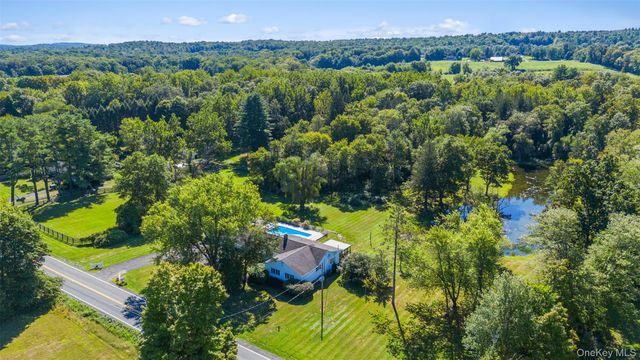 886 Burlingham Road, Pine Bush, NY 12566