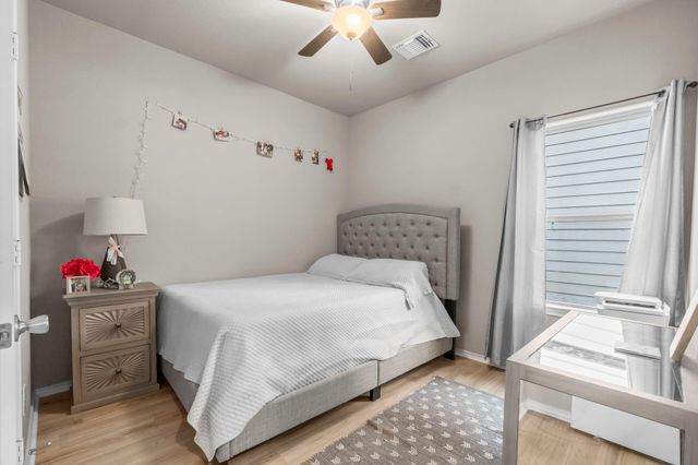 517 Chickasaw Drive, Montgomery, TX 77316