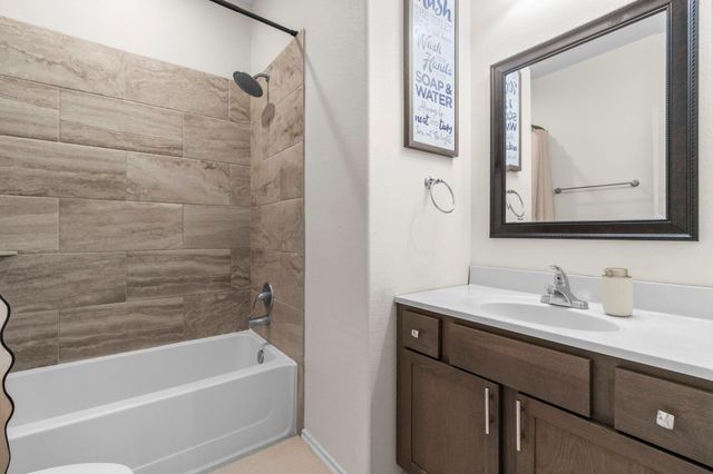 517 Chickasaw Drive, Montgomery, TX 77316