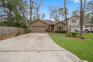 517 Chickasaw Drive, Montgomery, TX 77316