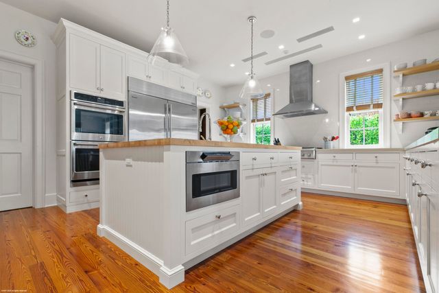 12025 SE Laurel Lane, Hobe Sound, FL 33455