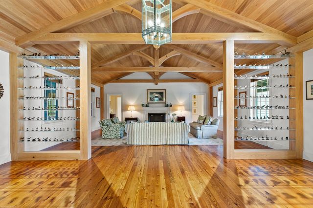 12025 SE Laurel Lane, Hobe Sound, FL 33455