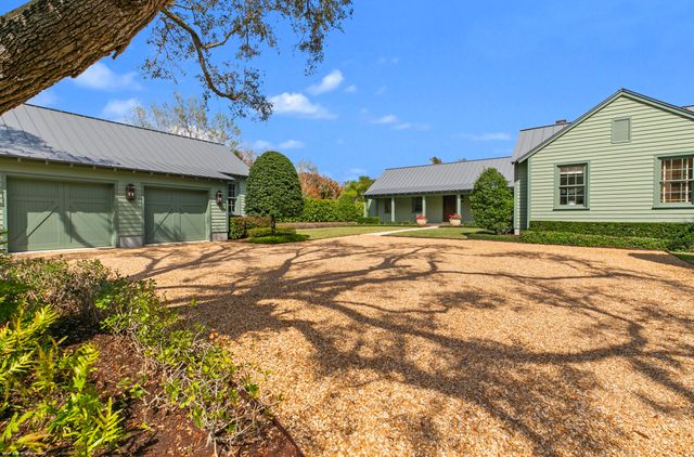 12025 SE Laurel Lane, Hobe Sound, FL 33455