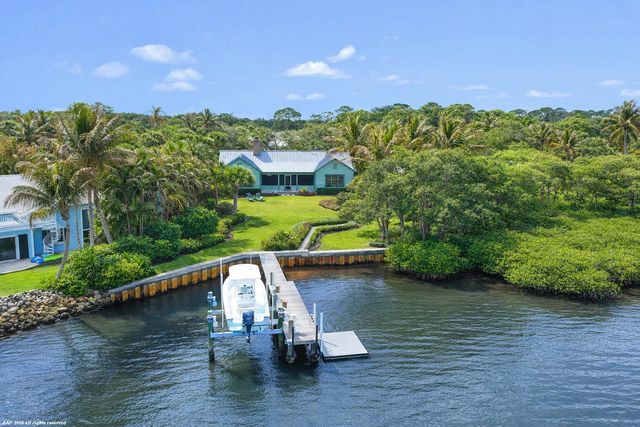 12025 SE Laurel Lane, Hobe Sound, FL 33455