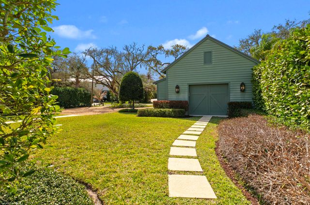 12025 SE Laurel Lane, Hobe Sound, FL 33455