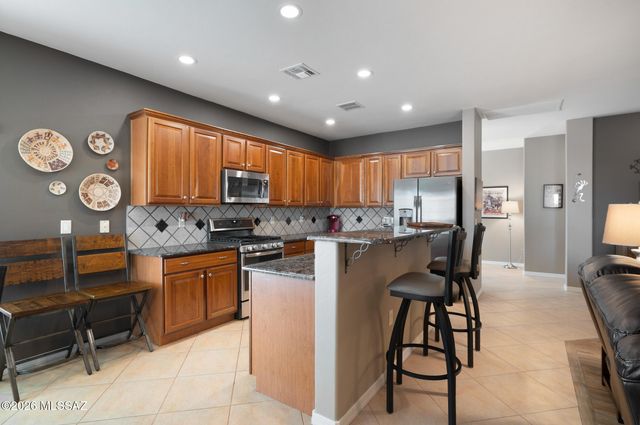 2317 S Via Anzavita, Green Valley, AZ 85614