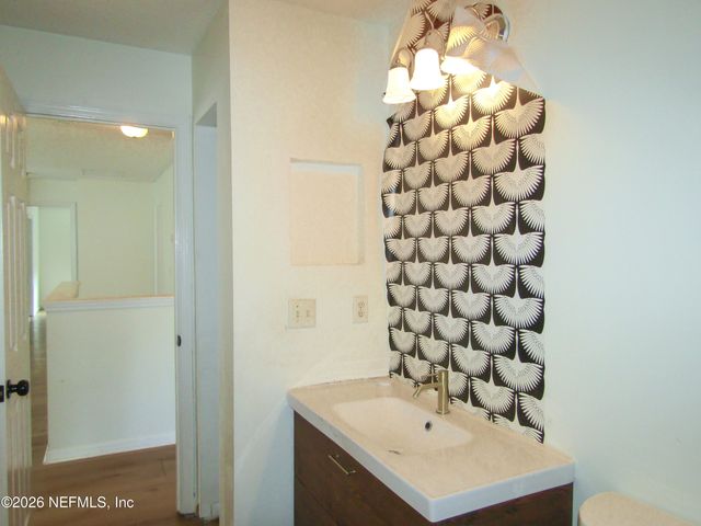 2349 CHEROKEE COVE Trail, Jacksonville, FL 32221