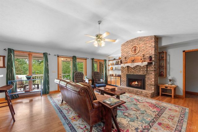 526 W Osborne Street, Bethel, OH 45106