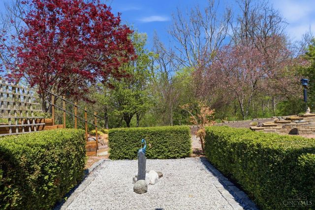 526 W Osborne Street, Bethel, OH 45106