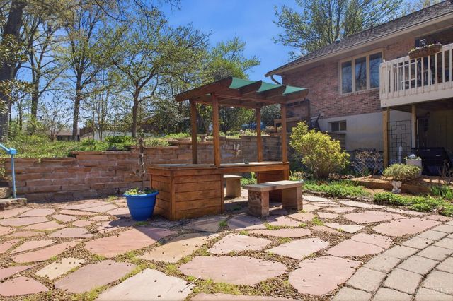 526 W Osborne Street, Bethel, OH 45106