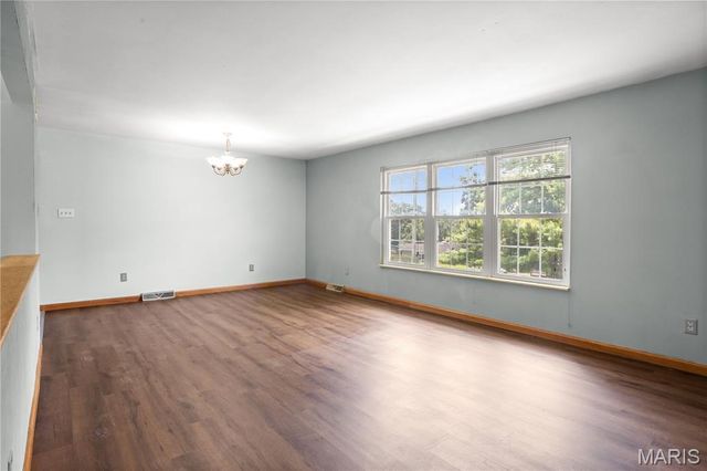 1316 Thomas Drive, Festus, MO 63028